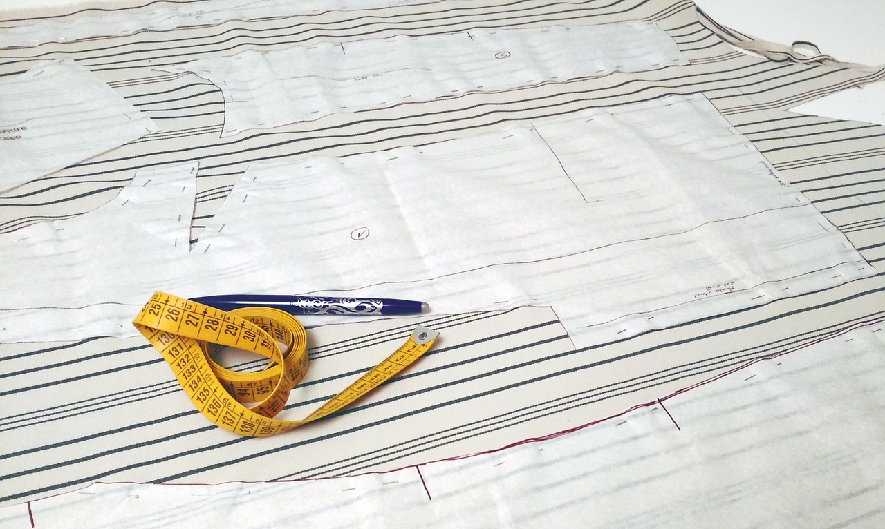 8 Tips for Sewing Curved Seams