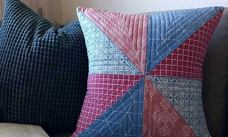How to Make a Quilted Throw Pillow: Post 5: Sew the Pillow