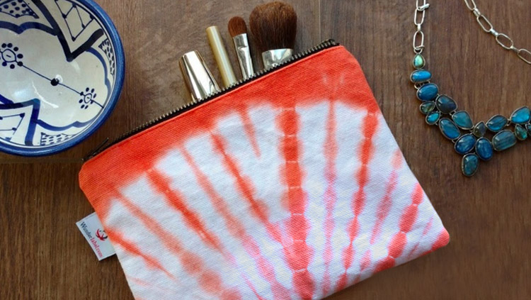 Zipper Pouch Tutorial: how to sew a makeup bag